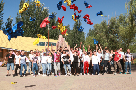 打造優(yōu)秀團(tuán)隊(duì) 共創(chuàng)企業(yè)輝煌