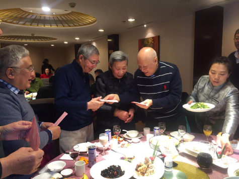 集團(tuán)舉辦老領(lǐng)導(dǎo)迎新會(huì)