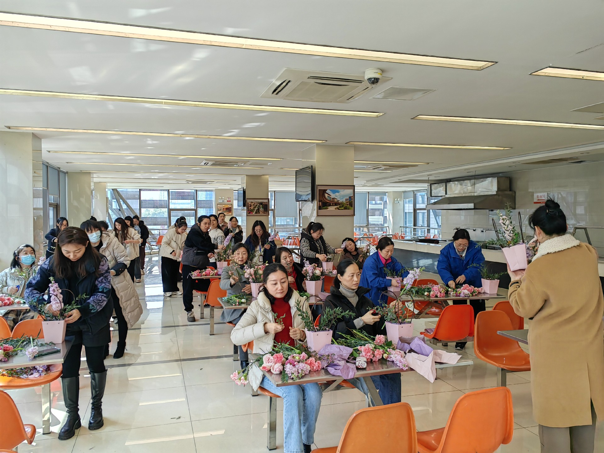 1711947134158070.jpg 942c34eac69a95c3b6a00ba76049af8.jpg