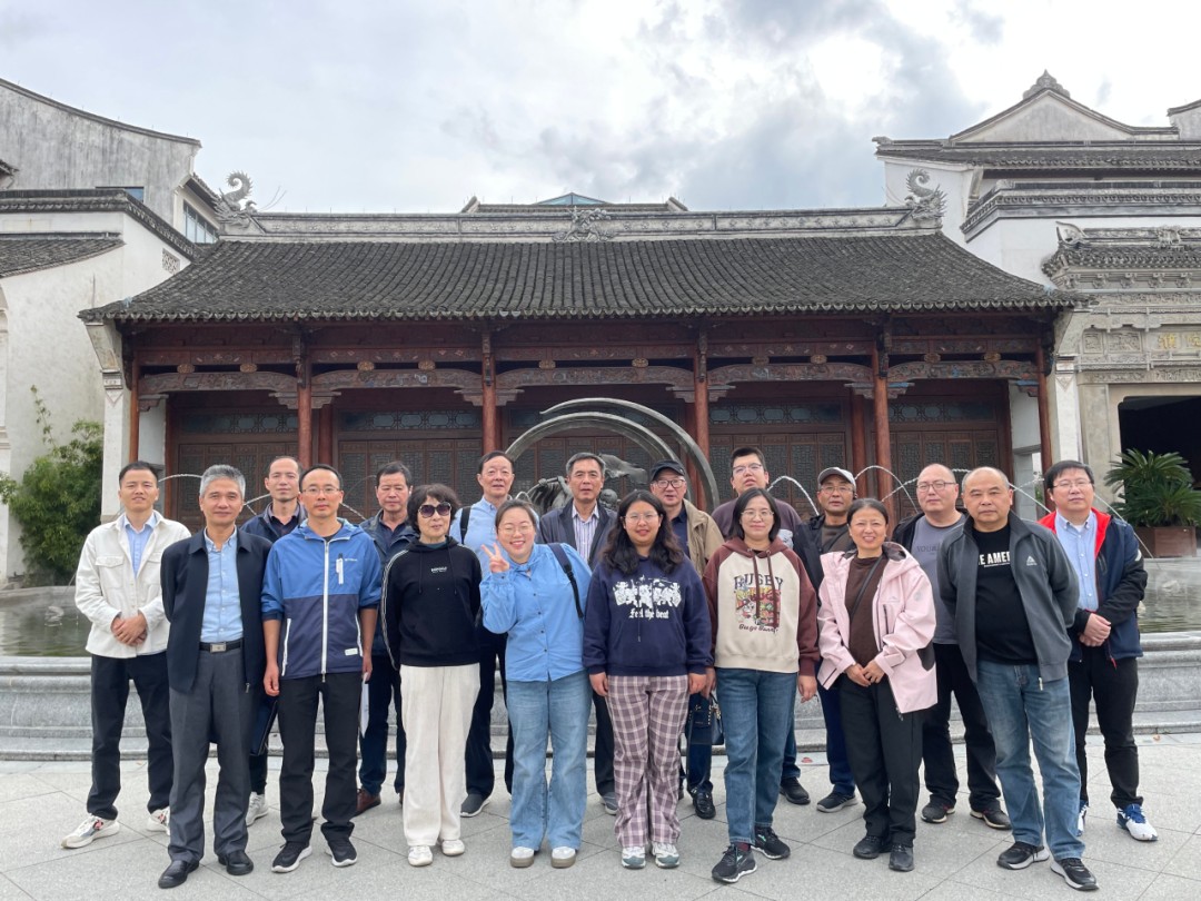 1733190817602709.jpg 640.jpg